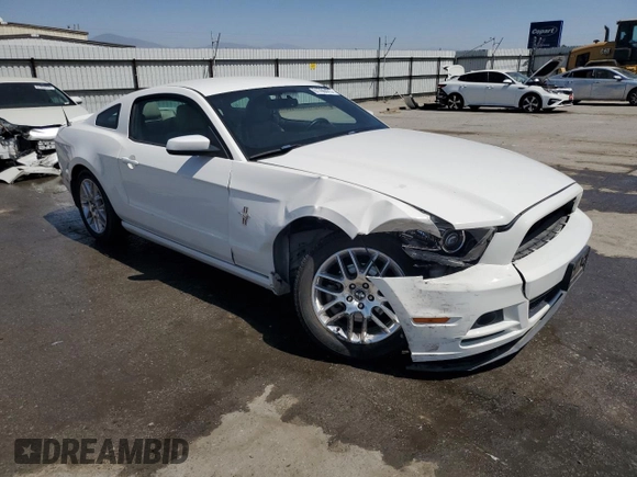 2013 Ford Mustang V6 with VIN 1ZVBP8AM3D5249841, listed as a Copart auction lot 61786475 with 130,835 mi miles and Salvage title. Bid and sale history available at DreamBid. Image 4.