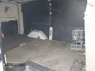 2016 Ford Transit Cargo с VIN 1FTYE1YM3GKB35425, выставлен на аукционе IAAI как лот 41700349 с пробегом 260 482 миль миль и . История ставок и продаж доступна на DreamBid. Изображение 8.