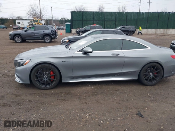 2015 Mercedes-Benz S 63 AMG with VIN WDDXJ7JB0FA003591, listed as a IAAI auction lot 41669232 with 76,490 mi miles and . Bid and sale history available at carsss.com. Image 14.