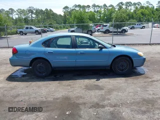 2007 Ford Taurus SE with VIN 1FAFP53U97A202542, listed as a IAAI auction lot 42362224 with Not provided miles and . Bid and sale history available at DreamBid. Image 13.