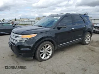 2011 Ford Explorer XLT with VIN 1FMHK7D88BGA11887, listed as a Copart auction lot 47232005 with 204,939 mi miles and Salvage Title. Bid and sale history available at carsss.com. Image 1.
