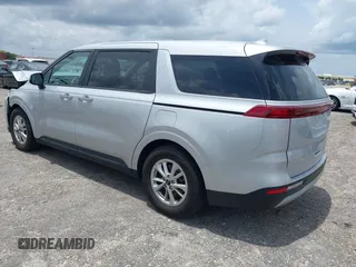 2023 Kia Carnival LX with VIN KNDNB4H35P6235684, listed as a IAAI auction lot 40016483 with 42,644 mi miles. Bid and sale history available at carsss.com. Image 3.