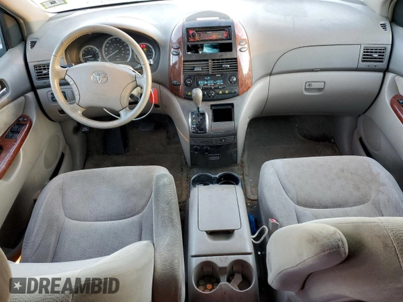 2005 Toyota Sienna XLE with VIN 5TDZA22C45S255990, listed as a Copart auction lot 88628125 with 110,369 mi miles and Salvage Title. Bid and sale history available at carsss.com. Image 8.