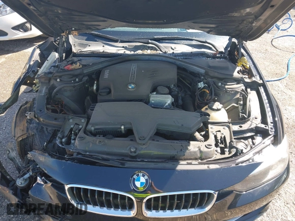 2013 BMW 3 Series 328i with VIN WBA3A5C58DJ462110, listed as a IAAI auction lot 41974562 with 94,211 mi miles. Bid and sale history available at carsss.com. Image 10.