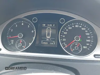 2013 Volkswagen CC Sport Plus с VIN WVWBP7AN5DE550701, выставлен на аукционе IAAI как лот 41791421 с пробегом 124 503 миль миль и . История ставок и продаж доступна на DreamBid. Изображение 7.