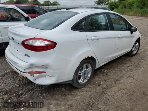 2017 Ford Fiesta SE с VIN 3FADP4BJ5HM140795, выставлен на аукционе Copart как лот 57097875 с пробегом 124 357 миль миль и Чистый • Clean title. История ставок и продаж доступна на DreamBid. Изображение 3.