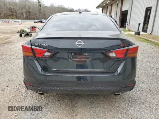 2024 Nissan Altima SR with VIN 1N4BL4CV7RN428197, listed as a Copart auction lot 49252465 with 3,373 mi miles and Salvage Title. Bid and sale history available at DreamBid. Image 6.