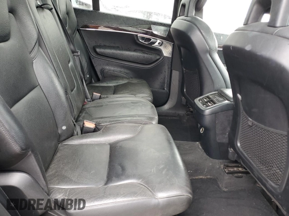 2016 Volvo XC90 T6 Momentum with VIN YV4A22PK7G1025139, listed as a Copart auction lot 56947235 with 132,999 mi miles and Salvage title. Bid and sale history available at DreamBid. Image 11.