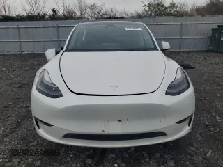 2023 Tesla Model Y Long Range with VIN 7SAYGDEE0PF746778, listed as a Copart auction lot 52704965 with 19,047 mi miles and Salvage Title. Bid and sale history available at DreamBid. Image 5.