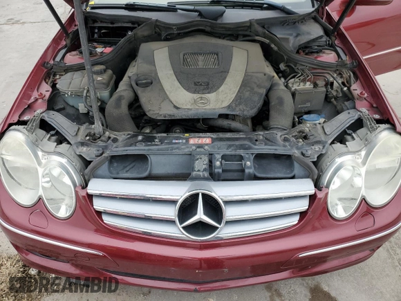 2008 Mercedes-Benz CLK 350 z VIN WDBTJ56H48F248361, wystawiony jako Copart lot #42920615 z przebiegiem 124 624 mil mil oraz Szkoda całkowita • Salvage title. Historia ofert i sprzedaży dostępna na DreamBid. Obrazek 11.