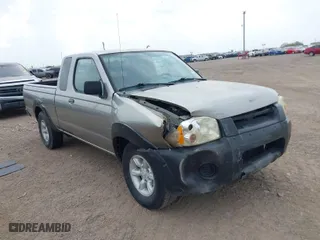 2001 Nissan Frontier 2WD XE with VIN 1N6DD26S01C392257, listed as a IAAI auction lot 41699887 with 137,385 mi miles. Bid and sale history available at carsss.com. Image 1.