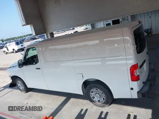 2019 Nissan NV Cargo S z VIN 1N6BF0KM6KN807312, wystawiony jako IAAI lot #42212923 z przebiegiem 211 162 mil mil oraz . Historia ofert i sprzedaży dostępna na DreamBid. Obrazek 14.