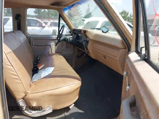 1983 Ford F-150 with VIN 1FTEX15Y5DKA31809, listed as a IAAI auction lot 42719603 with 19,240 mi miles and . Bid and sale history available at DreamBid. Image 5.