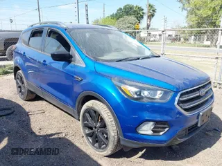 2019 Ford Escape SE with VIN 1FMCU0GD1KUB00318, listed as a IAAI auction lot 42059468 with 1 mi miles. Bid and sale history available at carsss.com. Image 1.