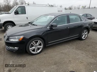 2015 Volkswagen Passat SE с VIN 1VWBS7A3XFC055614, выставлен на аукционе Copart как лот 43028505 с пробегом 77 668 миль миль и Списание • Salvage title. История ставок и продаж доступна на DreamBid. Изображение 1.