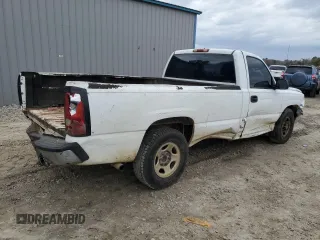 2004 Chevrolet Silverado 1500 Work Truck with VIN 1GCEC14X74Z184106, listed as a Copart auction lot 88104755 with 0 mi miles and Salvage Title. Bid and sale history available at carsss.com. Image 3.
