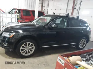 2017 Audi Q5 Premium with VIN WA1C2AFP0HA089098, listed as a IAAI auction lot 41256921 with 71,777 mi miles. Bid and sale history available at carsss.com. Image 14.