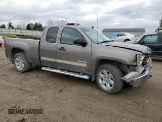 2013 GMC Sierra 1500 SLE with VIN 1GTR2VE78DZ189647, listed as a Copart auction lot 78224734 with 136,471 mi miles and Clean Title. Bid and sale history available at DreamBid. Image 4.