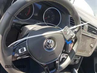 2021 Volkswagen Tiguan SE with VIN 3VV3B7AX0MM026064, listed as a IAAI auction lot 42038137 with 18,526 mi miles and . Bid and sale history available at DreamBid. Image 11.