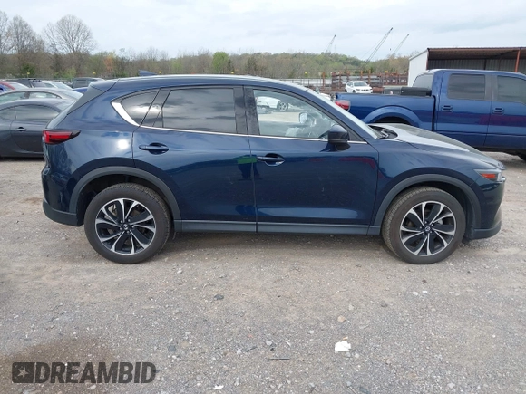 2022 Mazda CX-5 2.5 S Premium Plus Package with VIN JM3KFBEM1N0527915, listed as a IAAI auction lot 41942476 with 40,145 mi miles. Bid and sale history available at carsss.com. Image 13.