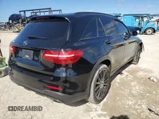 2019 Mercedes-Benz GLC with VIN WDC0G4JB5KV183673, listed as a Copart auction lot 71977992 with 61,125 mi miles. Bid and sale history available at carsss.com. Image 3.