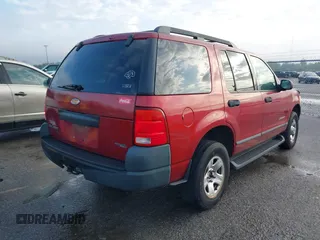 2005 Ford Explorer XLS z VIN 1FMZU62K85UB30746, wystawiony jako IAAI lot #42350564 z przebiegiem 164 685 mil mil oraz . Historia ofert i sprzedaży dostępna na DreamBid. Obrazek 4.