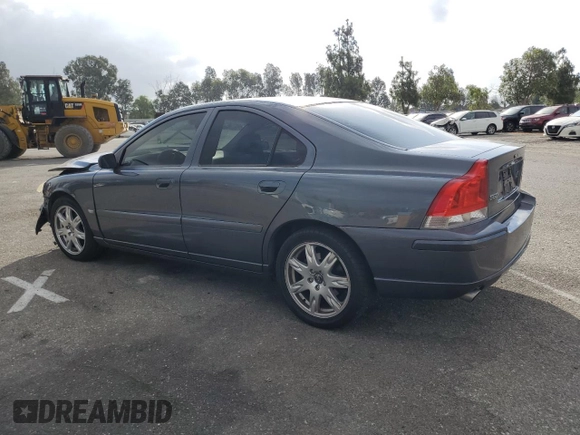2005 Volvo S60 with VIN YV1RS592352481130, listed as a Copart auction lot 71870684 with 137,803 mi miles and Salvage Title. Bid and sale history available at carsss.com. Image 2.