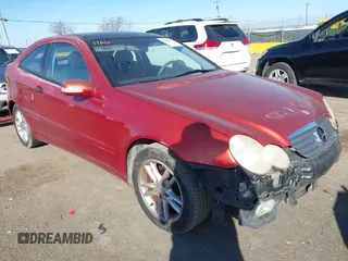 2002 Mercedes-Benz C 230/260/280/320 with VIN WDBRN47J52A299673, listed as a IAAI auction lot 41642114 with 205,743 mi miles and . Bid and sale history available at DreamBid. Image 1.