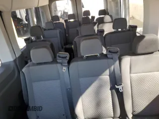 2024 Ford Transit Passenger XL with VIN 1FBAX2C86RKA48847, listed as a Copart auction lot 49549965 with 25,803 mi miles and Clean Title. Bid and sale history available at carsss.com. Image 10.