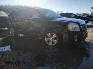 2015 GMC Terrain SLT z VIN 2GKFLYE37F6342357, wystawiony jako Copart lot #44387155 z przebiegiem 78 186 mil mil oraz Szkoda całkowita • Salvage title. Historia ofert i sprzedaży dostępna na DreamBid. Obrazek 4.