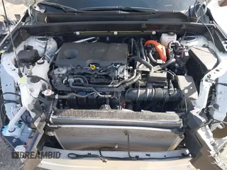 2022 Toyota Venza LE with VIN JTEAAAAH8NJ115518, listed as a IAAI auction lot 41758903 with 17,738 mi miles and . Bid and sale history available at DreamBid. Image 10.