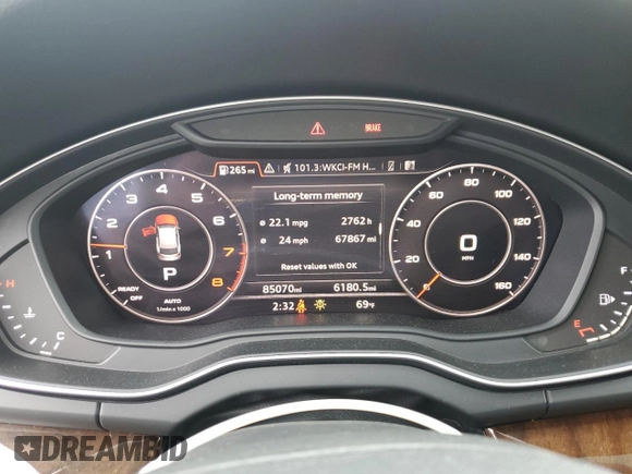 2018 Audi Q5 Premium Plus with VIN WA1BNAFY3J2082867, listed as a Copart auction lot 61017895 with 85,070 mi miles and Salvage title. Bid and sale history available at DreamBid. Image 9.