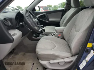 2012 Toyota RAV4 z VIN 2T3BF4DV6CW260262, wystawiony jako Copart lot #61638875 z przebiegiem 93 777 mil mil oraz Szkoda całkowita • Salvage title. Historia ofert i sprzedaży dostępna na DreamBid. Obrazek 7.