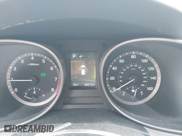 2017 Hyundai Santa Fe 2.4L z VIN 5XYZUDLB6HG400828, wystawiony jako IAAI lot #42013903 z przebiegiem 88 573 mil mil oraz . Historia ofert i sprzedaży dostępna na DreamBid. Obrazek 7.