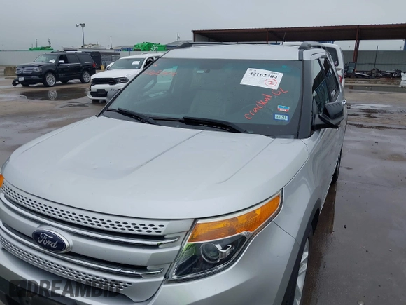 2013 Ford Explorer XLT с VIN 1FM5K7D84DGC60421, выставлен на аукционе IAAI как лот 42162304 с пробегом 161 376 миль миль и . История ставок и продаж доступна на DreamBid. Изображение 6.