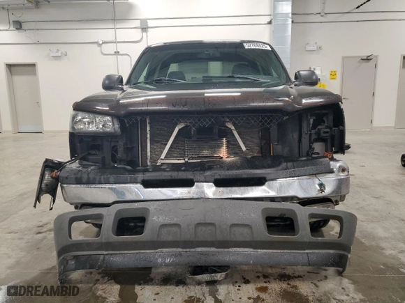 2005 Chevrolet Silverado 1500 Z71 with VIN 2GCEK13T051231701, listed as a Copart auction lot 52708625 with 0 mi miles and Salvage Title. Bid and sale history available at carsss.com. Image 5.
