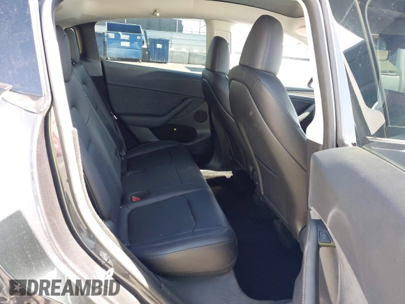 2024 Tesla Model Y с VIN 7SAYGDED9RF091854, выставлен на аукционе IAAI как лот 42382483 с пробегом 14 805 миль миль и . История ставок и продаж доступна на DreamBid. Изображение 8.