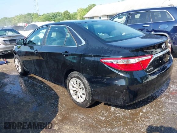 2015 Toyota Camry XLE with VIN 4T4BF1FKXFR479536, listed as a IAAI auction lot 42147724 with 88,853 mi miles and . Bid and sale history available at DreamBid. Image 3.