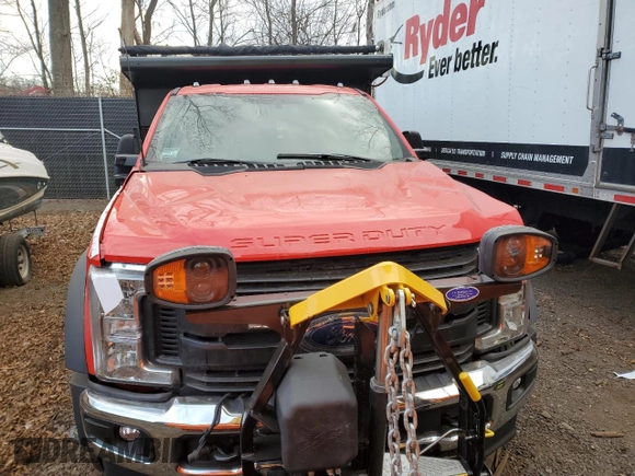 2021 Ford F-550 XL z VIN 1FDUF5HT5MDA10111, wystawiony jako Copart lot #87877275 z przebiegiem 36 100 mil mil oraz Szkody całkowita. Historia ofert i sprzedaży dostępna na DreamBid. Obrazek 5.