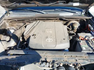 2007 Toyota Tacoma PreRunner with VIN 5TETU62NX7Z337556, listed as a IAAI auction lot 41664640 with 196,171 mi miles. Bid and sale history available at carsss.com. Image 10.