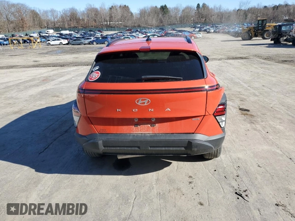 2024 Hyundai Kona SEL with VIN KM8HCCABXRU083319, listed as a Copart auction lot 49409135 with 14,085 mi miles and Salvage Title. Bid and sale history available at carsss.com. Image 6.