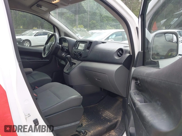 2019 Nissan NV200 SV with VIN 3N6CM0KN1KK711189, listed as a IAAI auction lot 42025905 with 82,472 mi miles and . Bid and sale history available at DreamBid. Image 5.