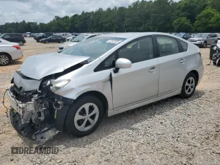2013 Toyota Prius One z VIN JTDKN3DU0D5658581, wystawiony jako Copart lot #57447025 z przebiegiem Nie podano mil oraz Szkoda całkowita • Salvage title. Historia ofert i sprzedaży dostępna na DreamBid. Obrazek 1.
