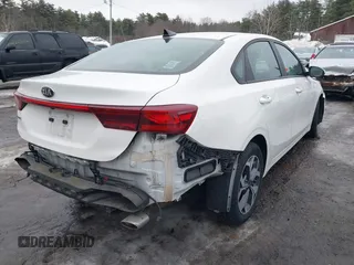 2020 Kia Forte LXS with VIN 3KPF24AD6LE246625, listed as a IAAI auction lot 41661690 with 93,524 mi miles and . Bid and sale history available at carsss.com. Image 4.