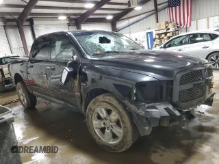 2018 Ram 1500 Express z VIN 1C6RR7KT3JS116514, wystawiony jako Copart lot #43818905 z przebiegiem 165 552 mil mil oraz Szkoda całkowita • Salvage title. Historia ofert i sprzedaży dostępna na DreamBid. Obrazek 4.