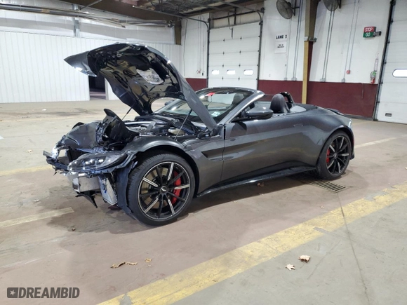 2021 Aston Martin Vantage with VIN SCFSMGBW2MGP05338, listed as a Copart auction lot 80123274 with 0 mi miles and Salvage Title. Bid and sale history available at carsss.com. Image 1.