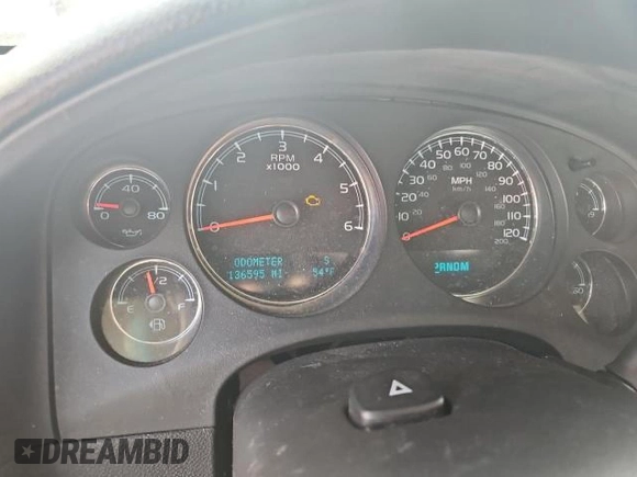 2010 Chevrolet Avalanche LT with VIN 3GNNCFE09AG124832, listed as a Copart auction lot 86728894 with 136,595 mi miles and Clean Title. Bid and sale history available at carsss.com. Image 8.