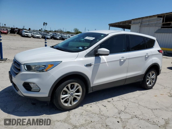 2017 Ford Escape SE z VIN 1FMCU0G9XHUC38315, wystawiony jako Copart lot #50998095 z przebiegiem 81 110 mil mil oraz Czysty tytuł • Clean title. Historia ofert i sprzedaży dostępna na DreamBid. Obrazek 1.