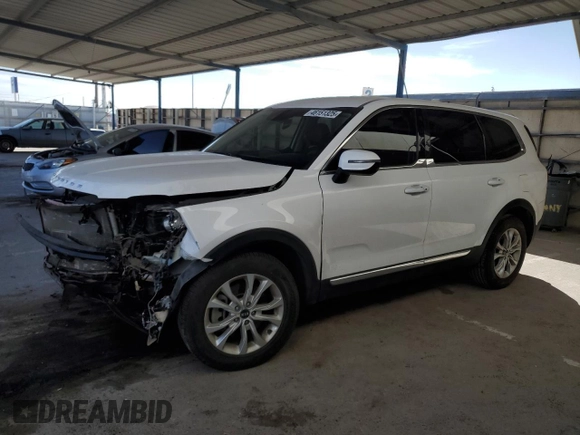2021 Kia Telluride LX z VIN 5XYP24HC5MG193678, wystawiony jako Copart lot #46151325 z przebiegiem 21 501 mil mil oraz Czysty tytuł • Clean title. Historia ofert i sprzedaży dostępna na DreamBid. Obrazek 1.