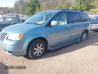 2009 Chrysler Town & Country Touring with VIN 2A8HR54169R577460, listed as a IAAI auction lot 42028839 with 160,692 mi miles and . Bid and sale history available at DreamBid. Image 17.